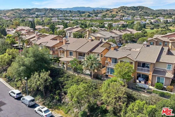 $825,000 | 26644 Via Bellazza, Valencia, CA 91381