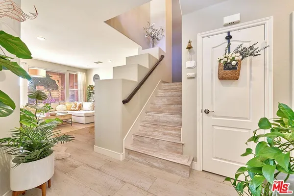 $825,000 | 26644 Via Bellazza, Valencia, CA 91381