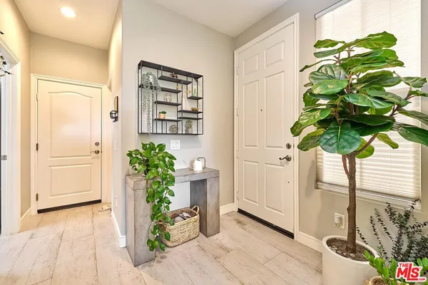 $825,000 | 26644 Via Bellazza, Valencia, CA 91381