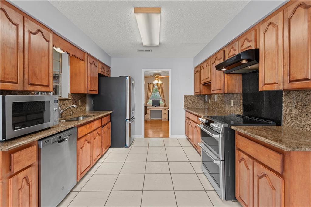 39131 Miller Road Slidell, LA 70461 - Photo 6 of 26