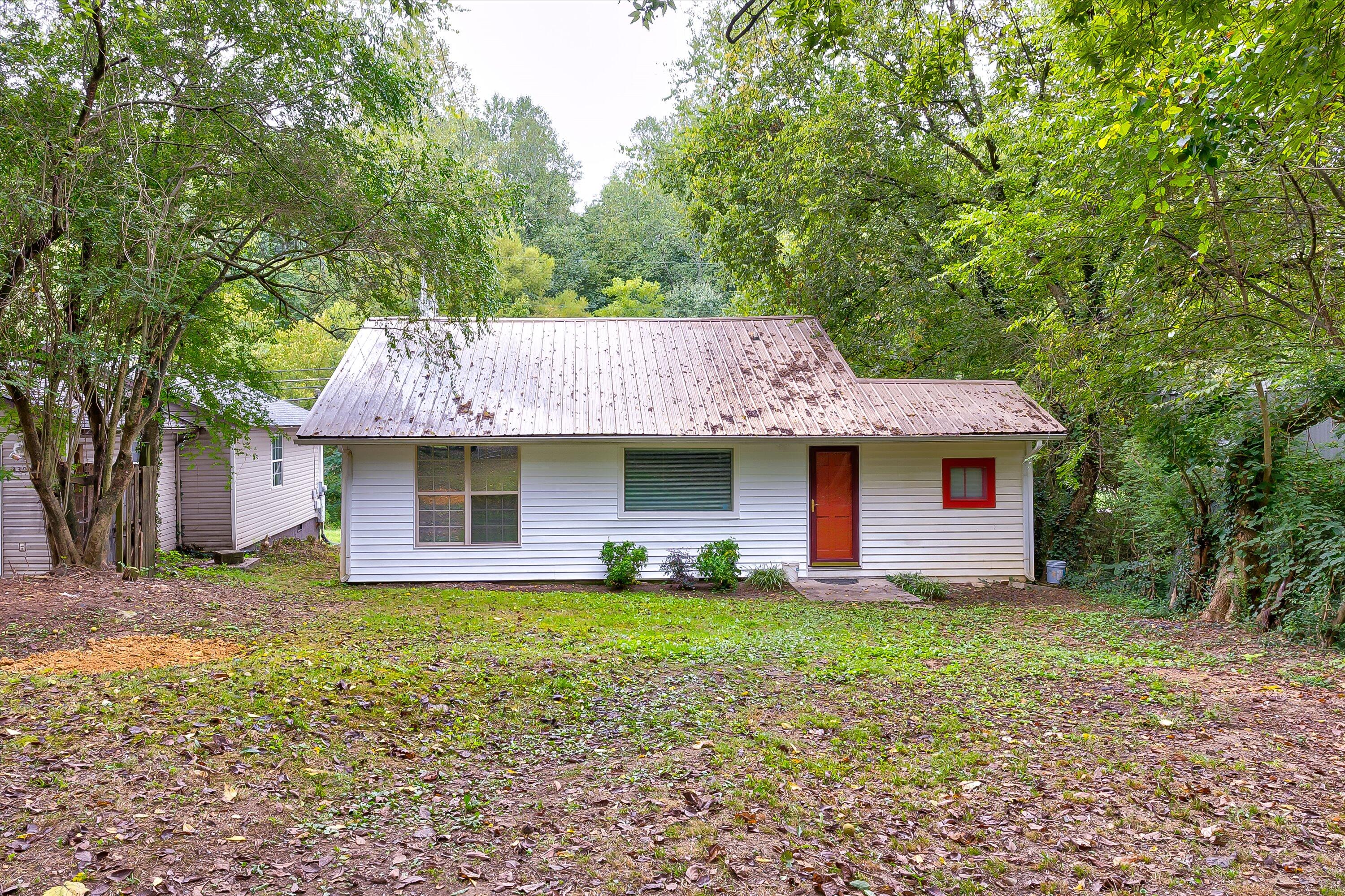 4302 Edington Road Knoxville, TN 37920 - Photo 17 of 19 17-4302 Edington Rd-17