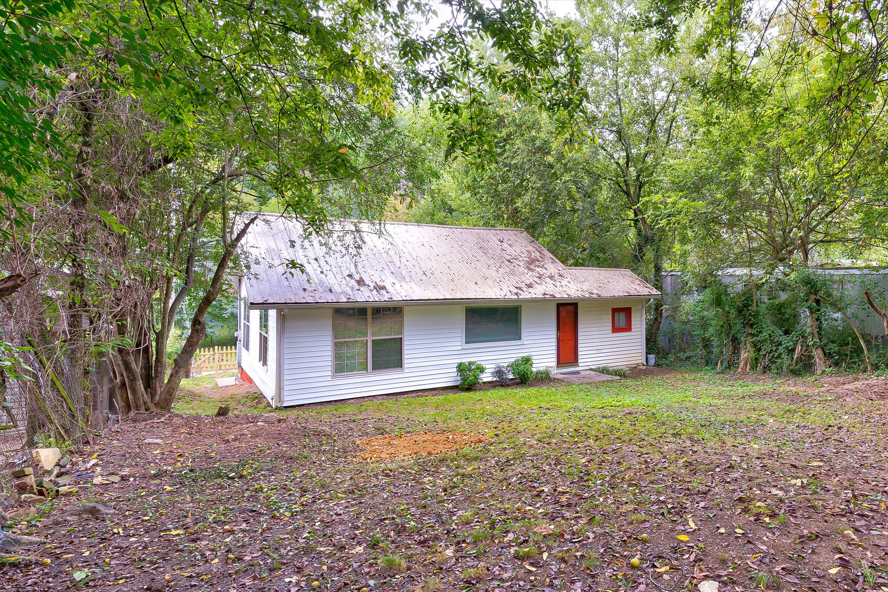 4302 Edington Road Knoxville, TN 37920 - Photo 18 of 19 18-4302 Edington Rd-18