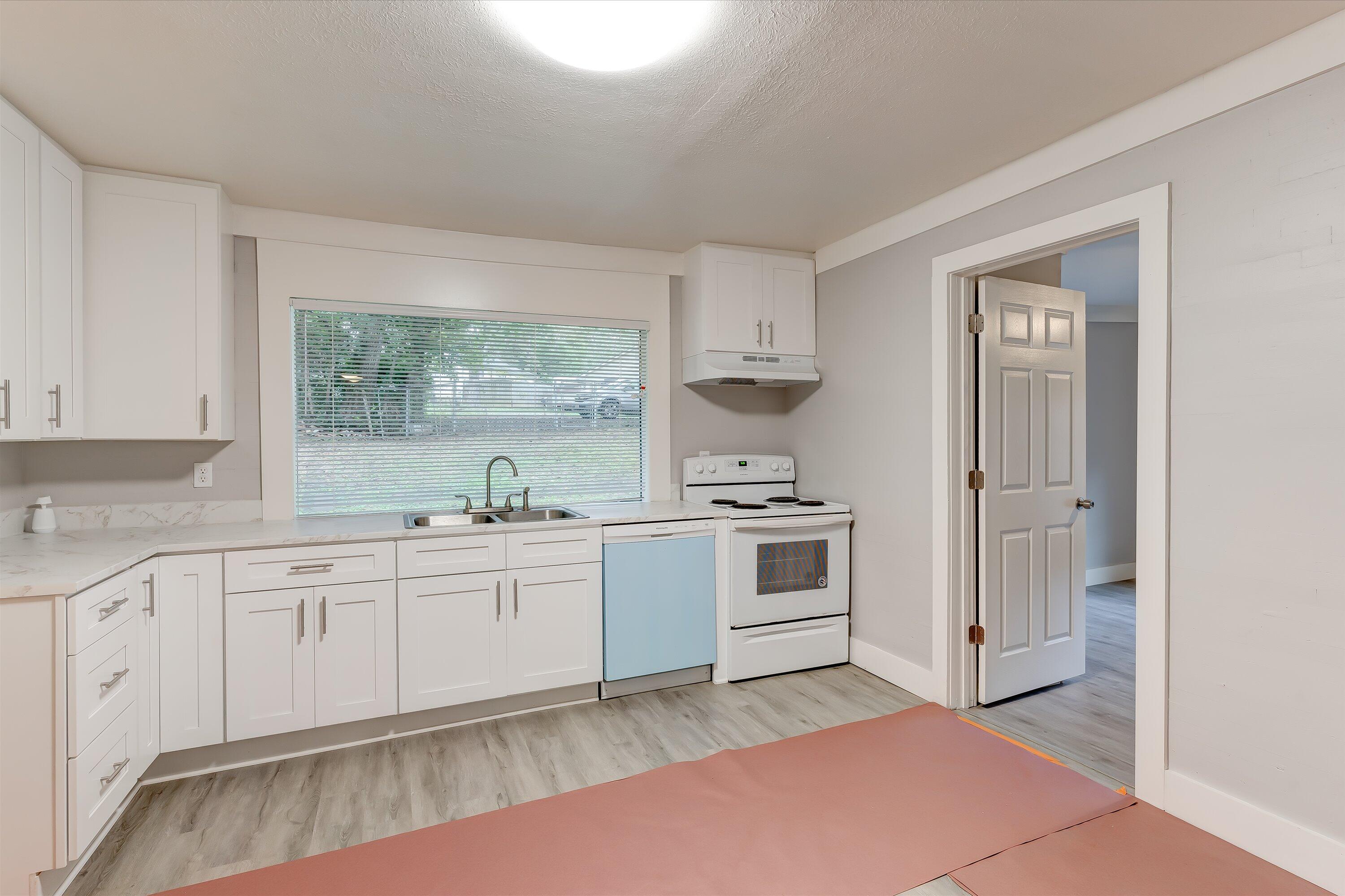4302 Edington Road Knoxville, TN 37920 - Photo 7 of 19 07-4302 Edington Rd-7