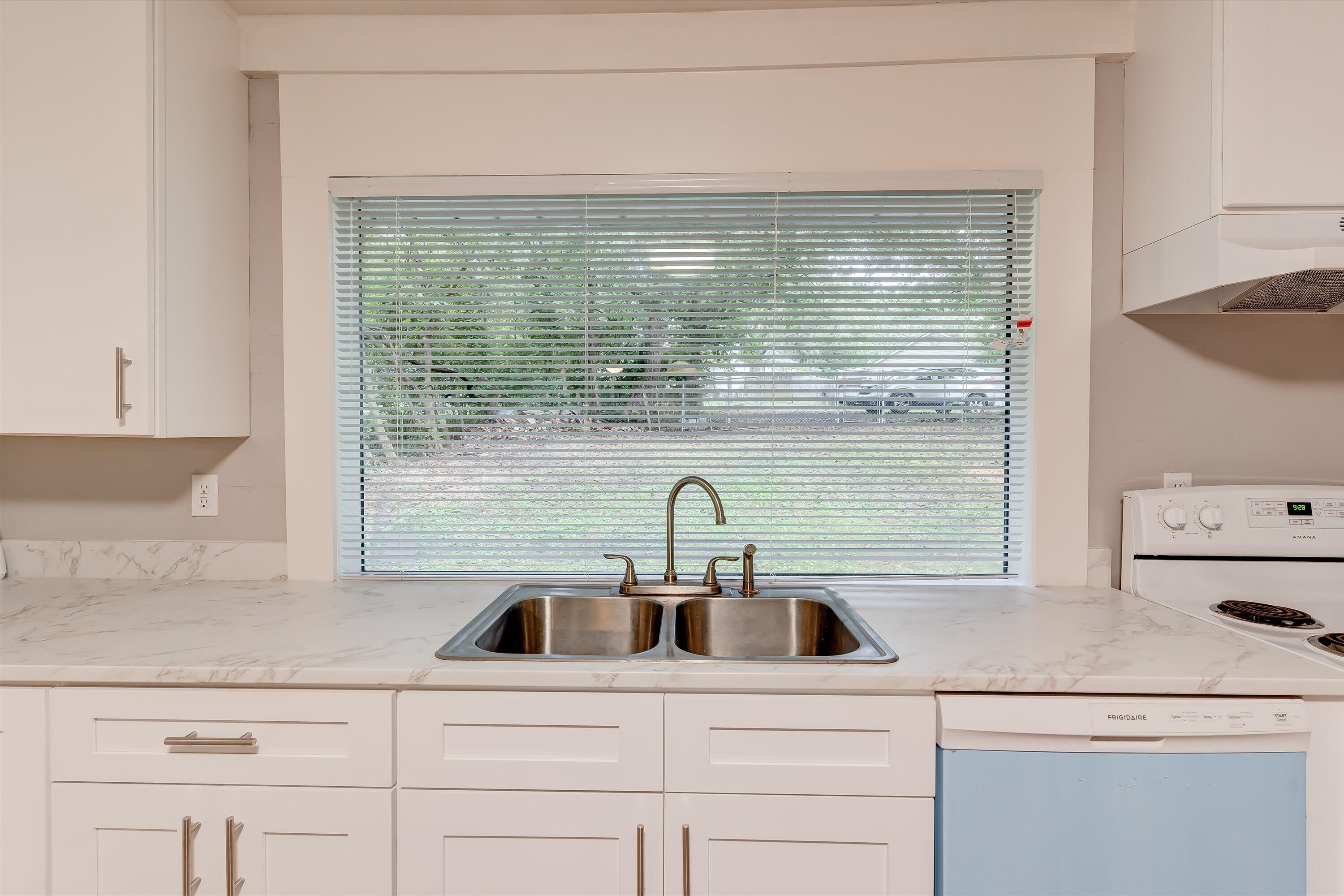 4302 Edington Road Knoxville, TN 37920 - Photo 8 of 19 08-4302 Edington Rd-8