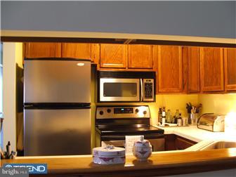 5003 B Dunbarton Road Mount Laurel, NJ 08054 - Photo 2 of 10 Kitchen