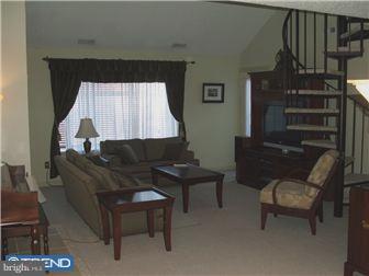 5003 B Dunbarton Road Mount Laurel, NJ 08054 - Photo 3 of 10 Family Room
