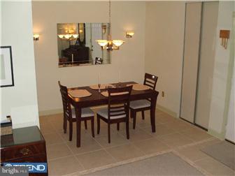 5003 B Dunbarton Road Mount Laurel, NJ 08054 - Photo 4 of 10 Dining Room