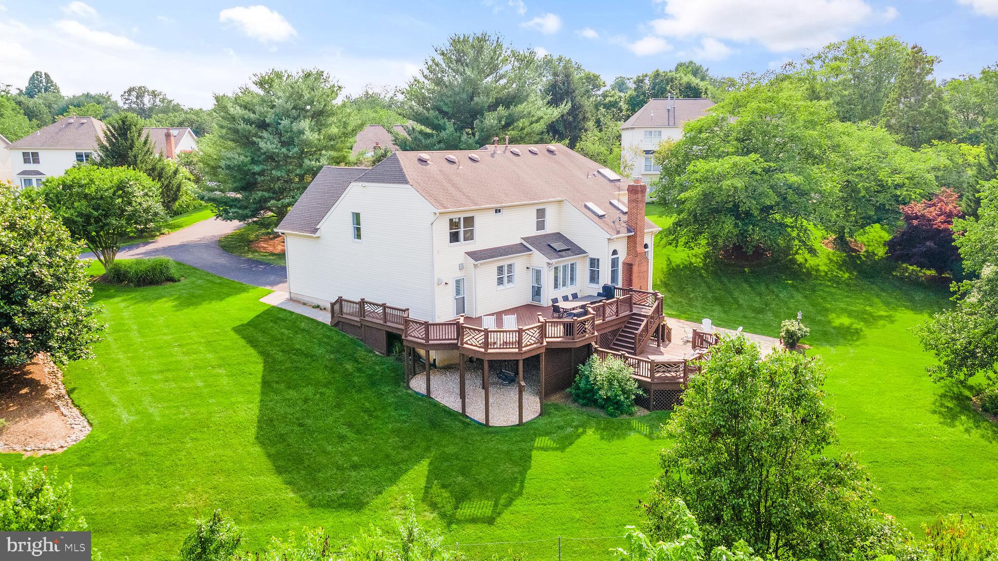 1321 Dasher Lane Reston, VA 20190 - Photo 2 of 67