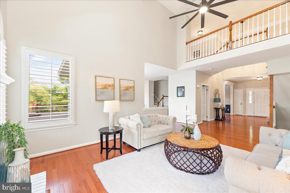 1321 Dasher Lane Reston, VA 20190 - Photo 11 of 67