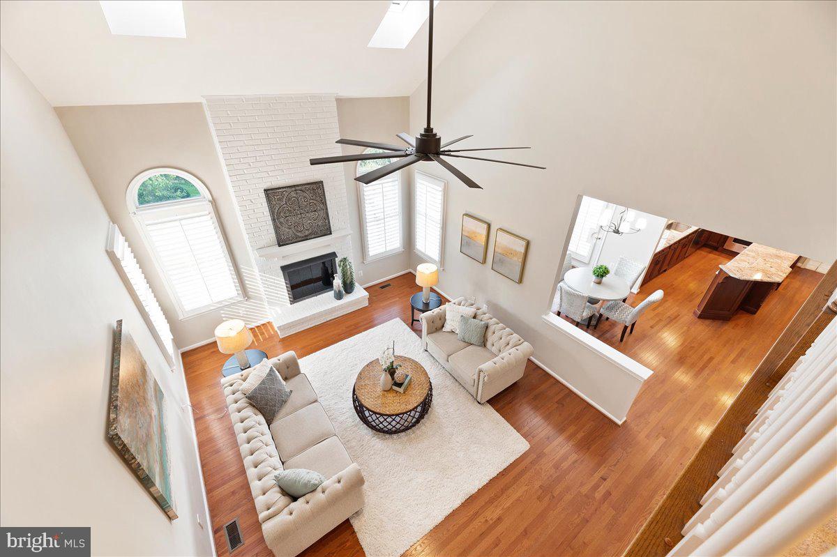1321 Dasher Lane Reston, VA 20190 - Photo 20 of 67