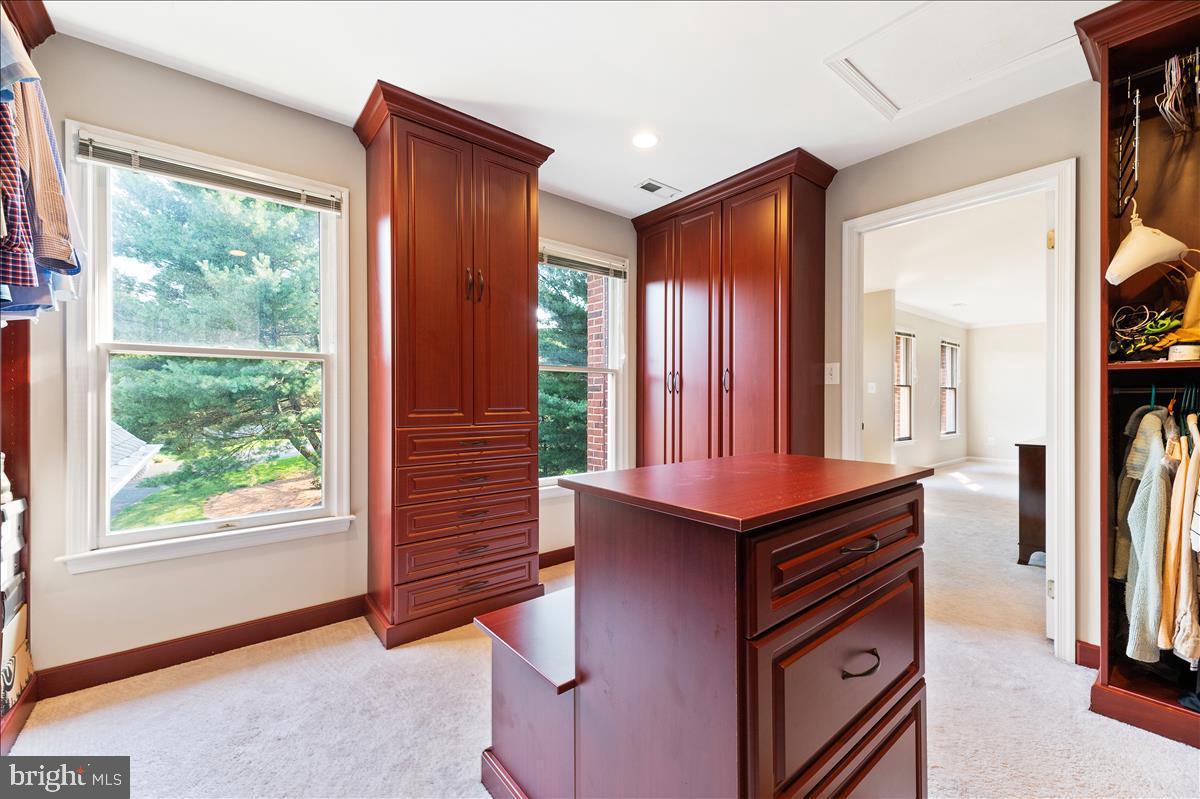 1321 Dasher Lane Reston, VA 20190 - Photo 25 of 67