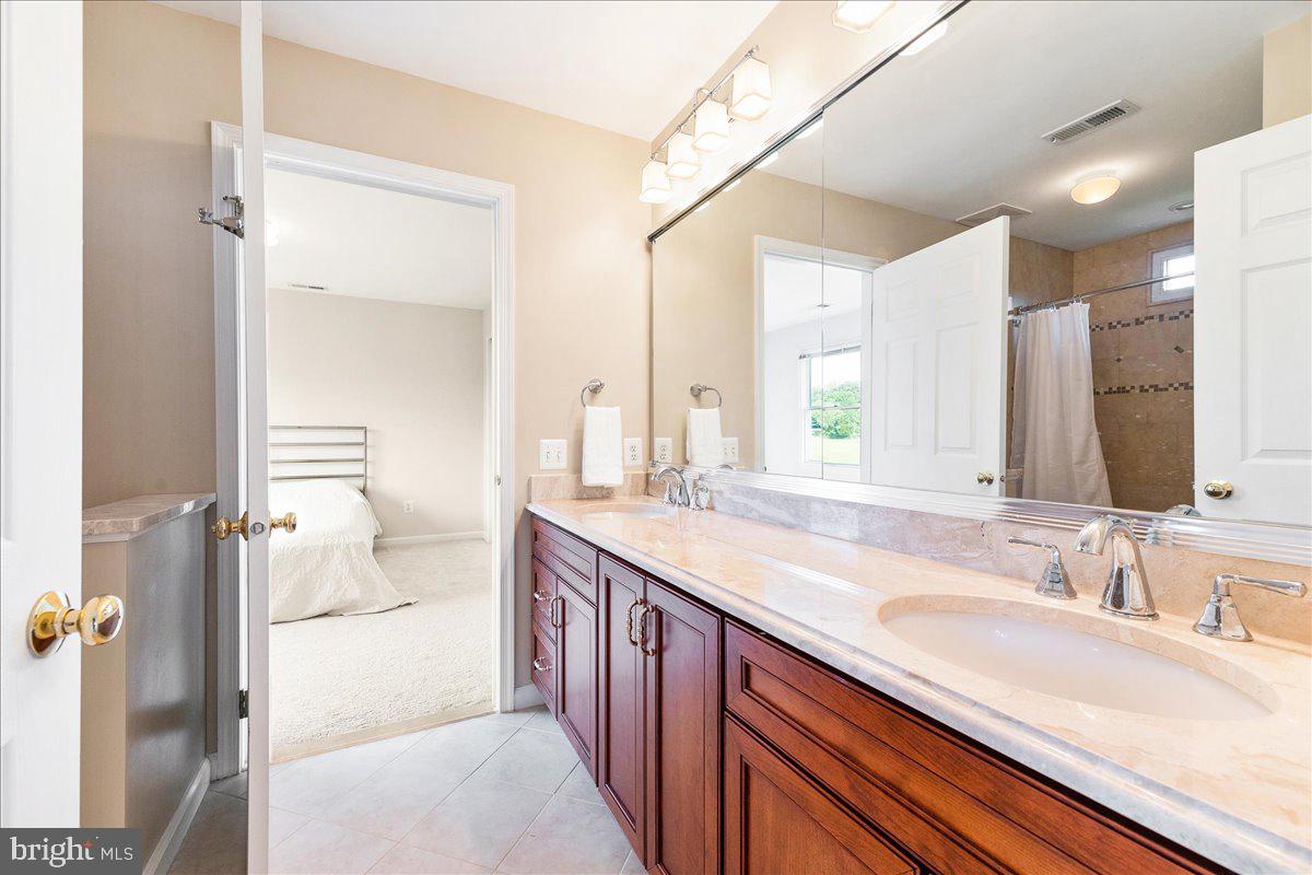 1321 Dasher Lane Reston, VA 20190 - Photo 34 of 67