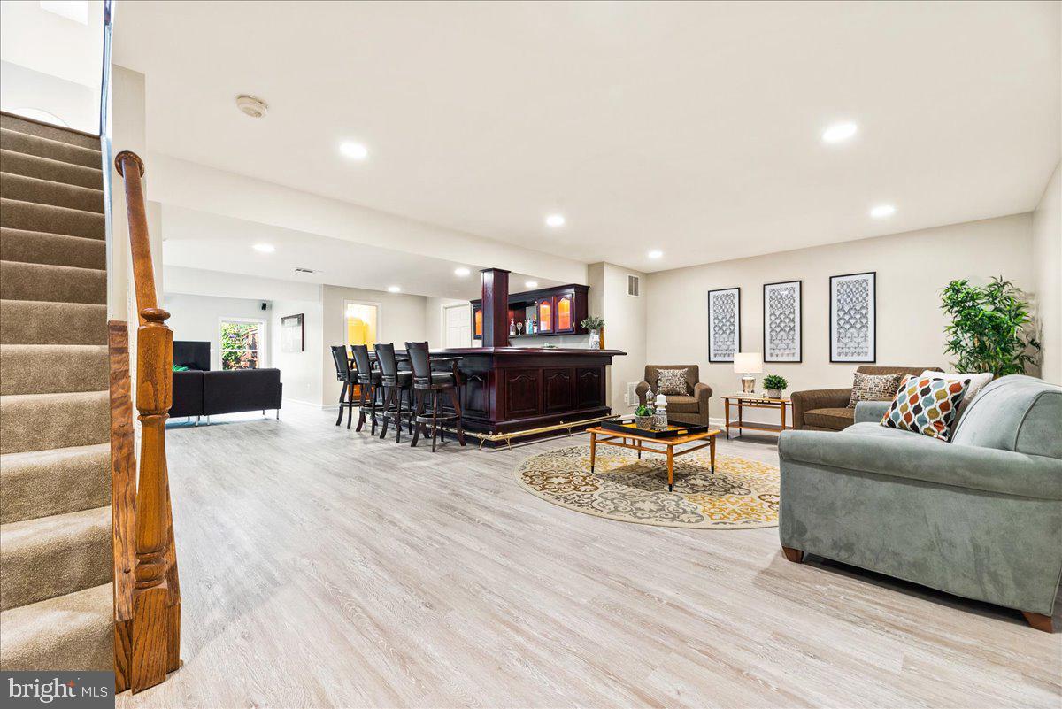 1321 Dasher Lane Reston, VA 20190 - Photo 39 of 67