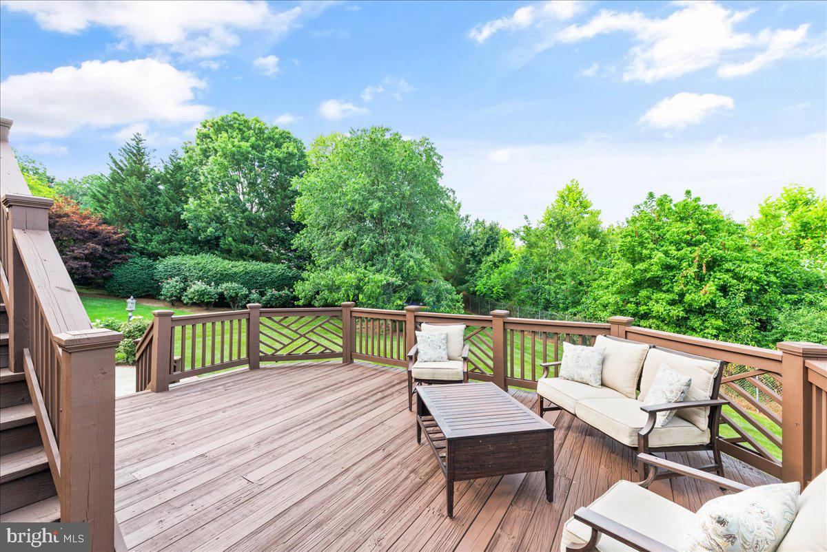1321 Dasher Lane Reston, VA 20190 - Photo 49 of 67