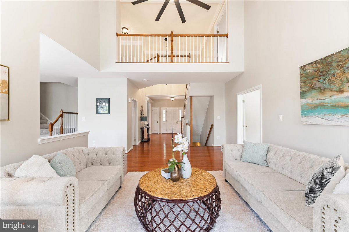 1321 Dasher Lane Reston, VA 20190 - Photo 10 of 67