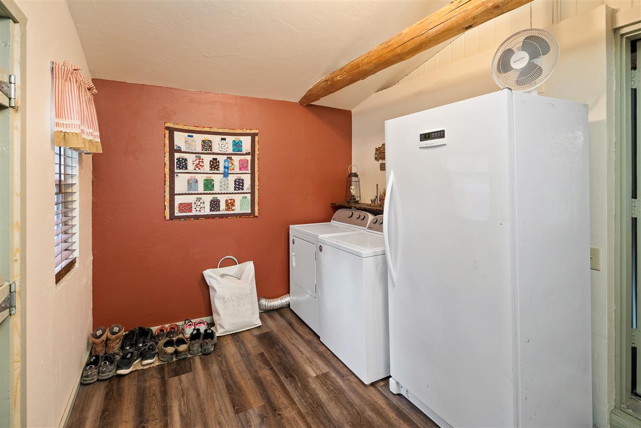 4177 Hesseltine Road Valley, WA 99181 - Photo 7 of 34 Gallery Image 7