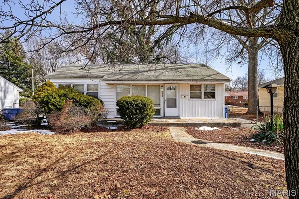 $129,900 | 860 St Brendan Lane, Florissant, MO 63031