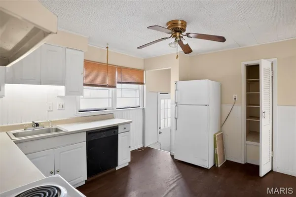 $129,900 | 860 St Brendan Lane, Florissant, MO 63031