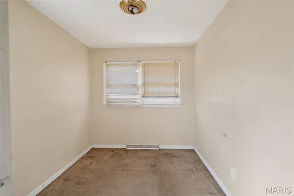 $129,900 | 860 St Brendan Lane, Florissant, MO 63031