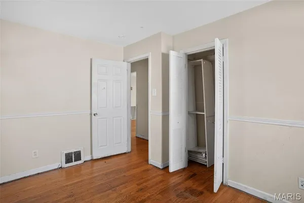 $129,900 | 860 St Brendan Lane, Florissant, MO 63031