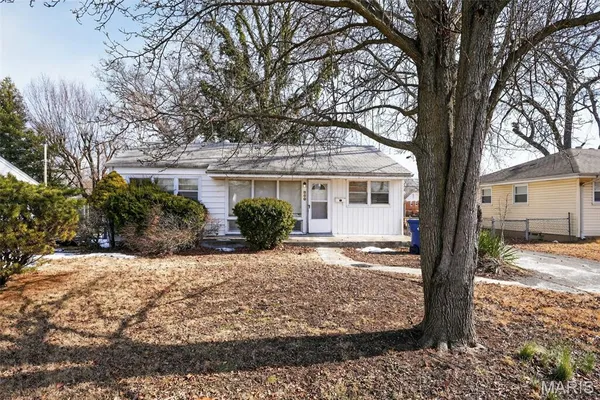$129,900 | 860 St Brendan Lane, Florissant, MO 63031