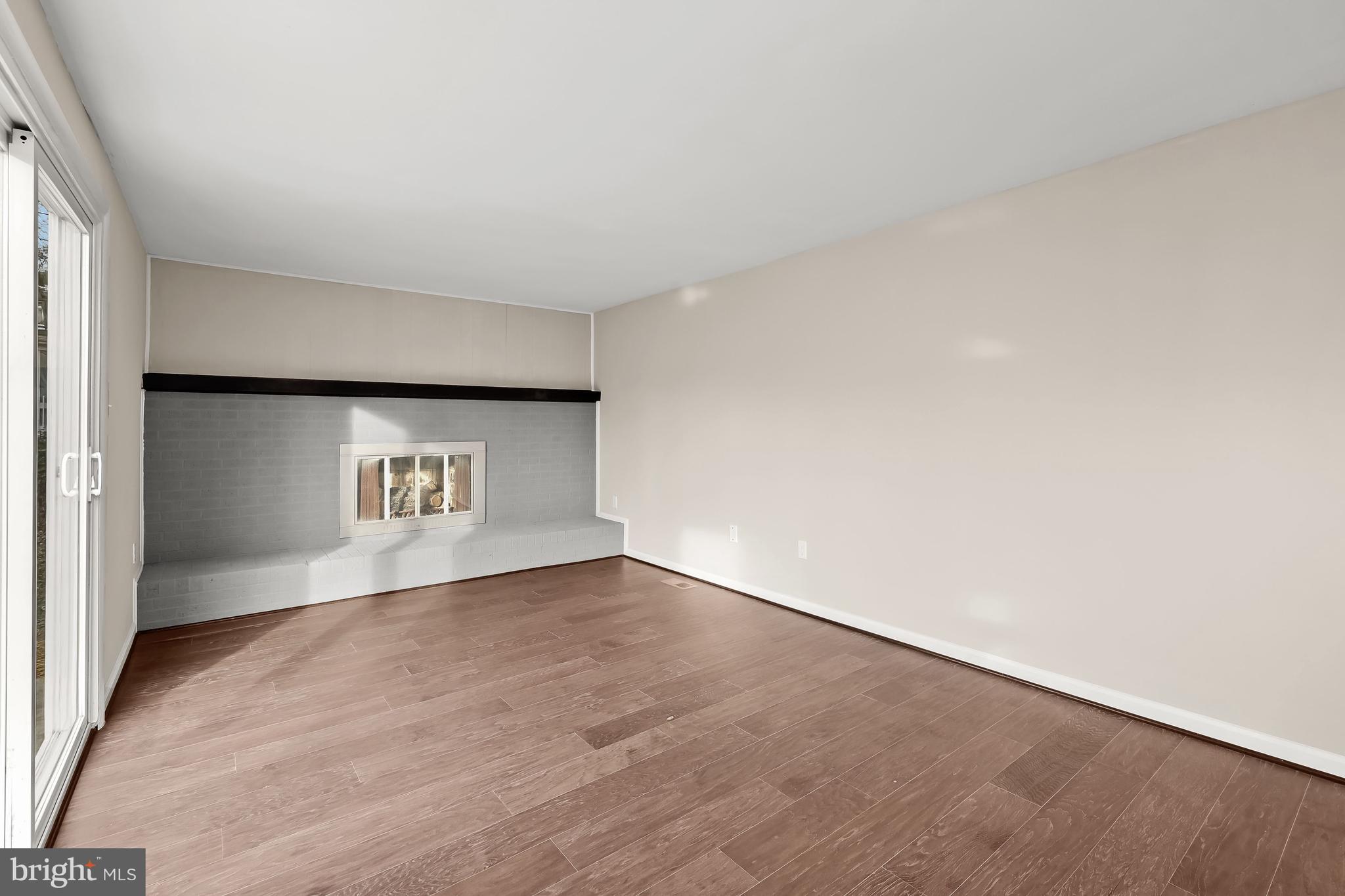15312 Good Hope Road Silver Spring, MD 20905 - Photo 17 of 44 Family Room
