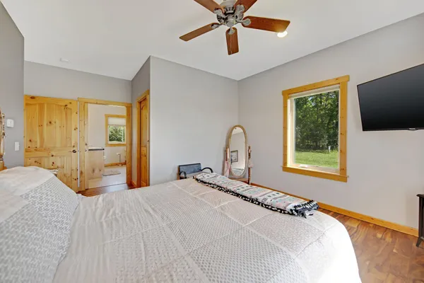 $749,900 | 10080 550th Street, Rush City, MN 55069