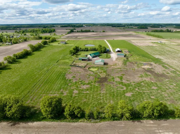 $749,900 | 10080 550th Street, Rush City, MN 55069