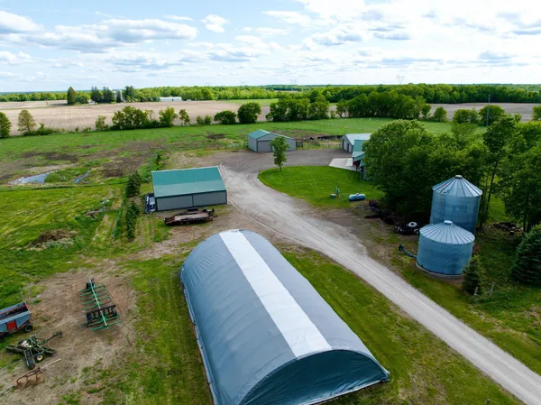 $749,900 | 10080 550th Street, Rush City, MN 55069