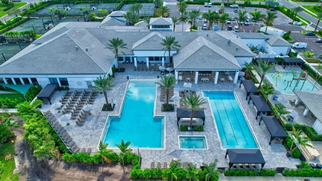 $1,999,988 | 8284 Royal County Down Road, Boca Raton, FL 33434