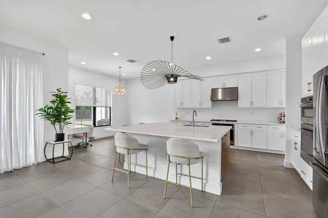 $1,880,000 | 8284 Royal County Down Road, Boca Raton, FL 33434