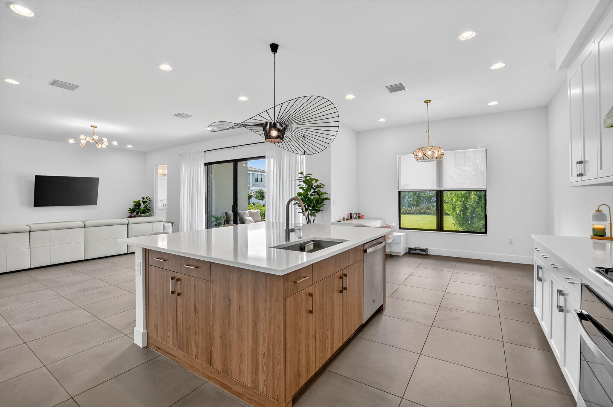 8284 Royal County Down Road Boca Raton, FL 33434 - Photo 25 of 121 25-web-or-mls-063_DSC_0372