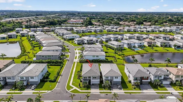 $1,880,000 | 8284 Royal County Down Road, Boca Raton, FL 33434