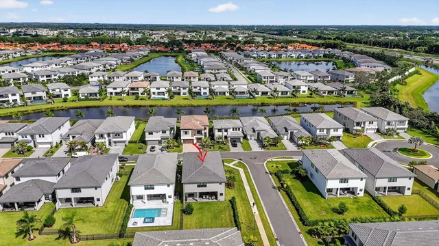 $1,880,000 | 8284 Royal County Down Road, Boca Raton, FL 33434