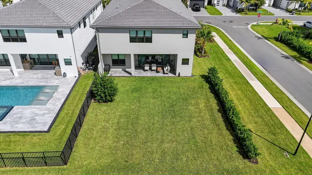 $1,880,000 | 8284 Royal County Down Road, Boca Raton, FL 33434