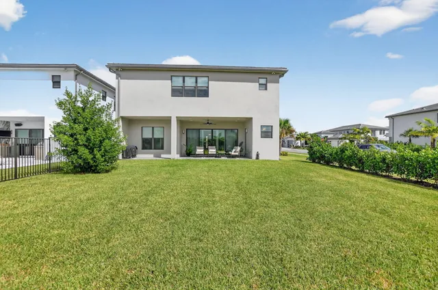 $1,999,988 | 8284 Royal County Down Road, Boca Raton, FL 33434