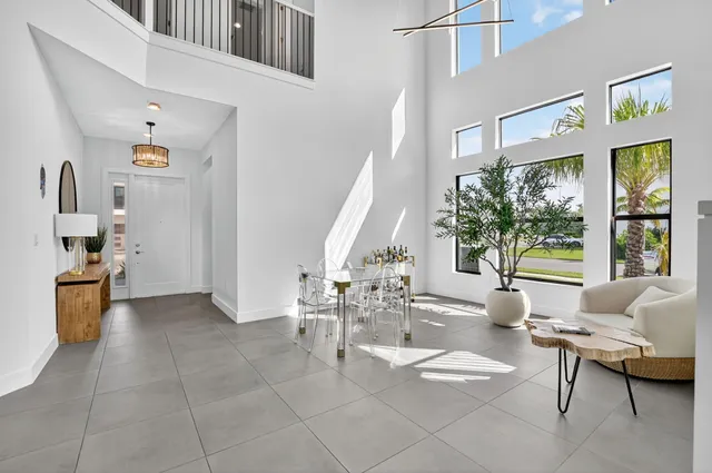 $1,880,000 | 8284 Royal County Down Road, Boca Raton, FL 33434
