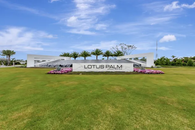 $1,880,000 | 8284 Royal County Down Road, Boca Raton, FL 33434