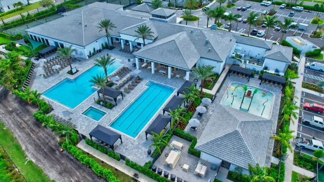 $1,880,000 | 8284 Royal County Down Road, Boca Raton, FL 33434