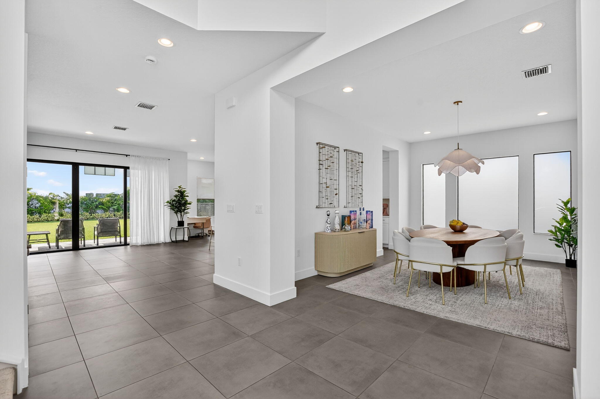 8284 Royal County Down Road Boca Raton, FL 33434 - Photo 10 of 121 10-web-or-mls-048_DSC_0296