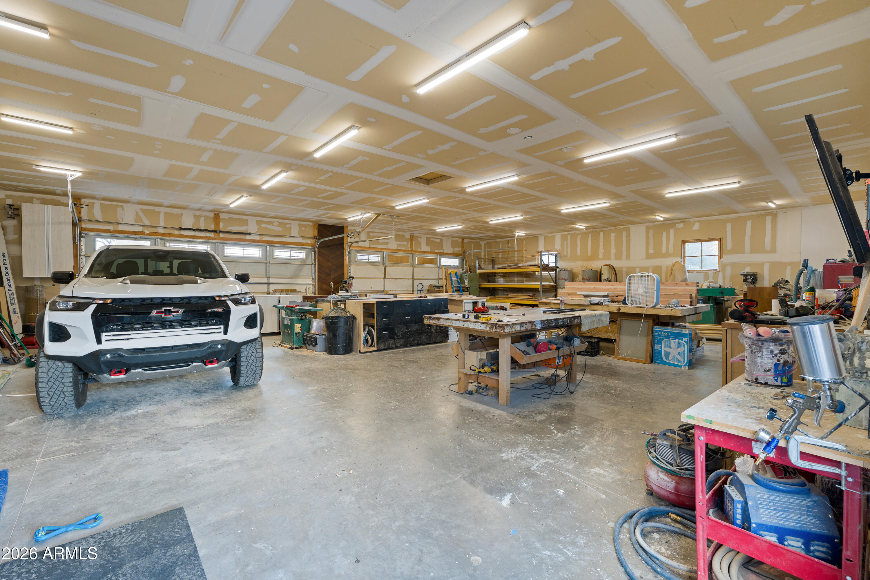 4540 East Goldmine Road Rimrock, AZ 86335 - Photo 27 of 37 28-Garage_Workshop