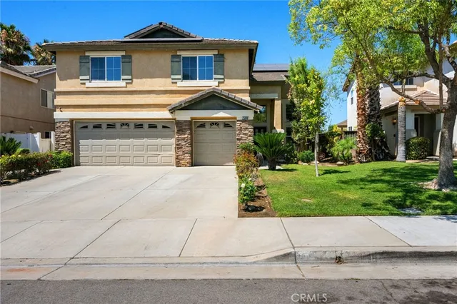 $627,900 | 25930 Calle Fuego, Moreno Valley, CA 92551