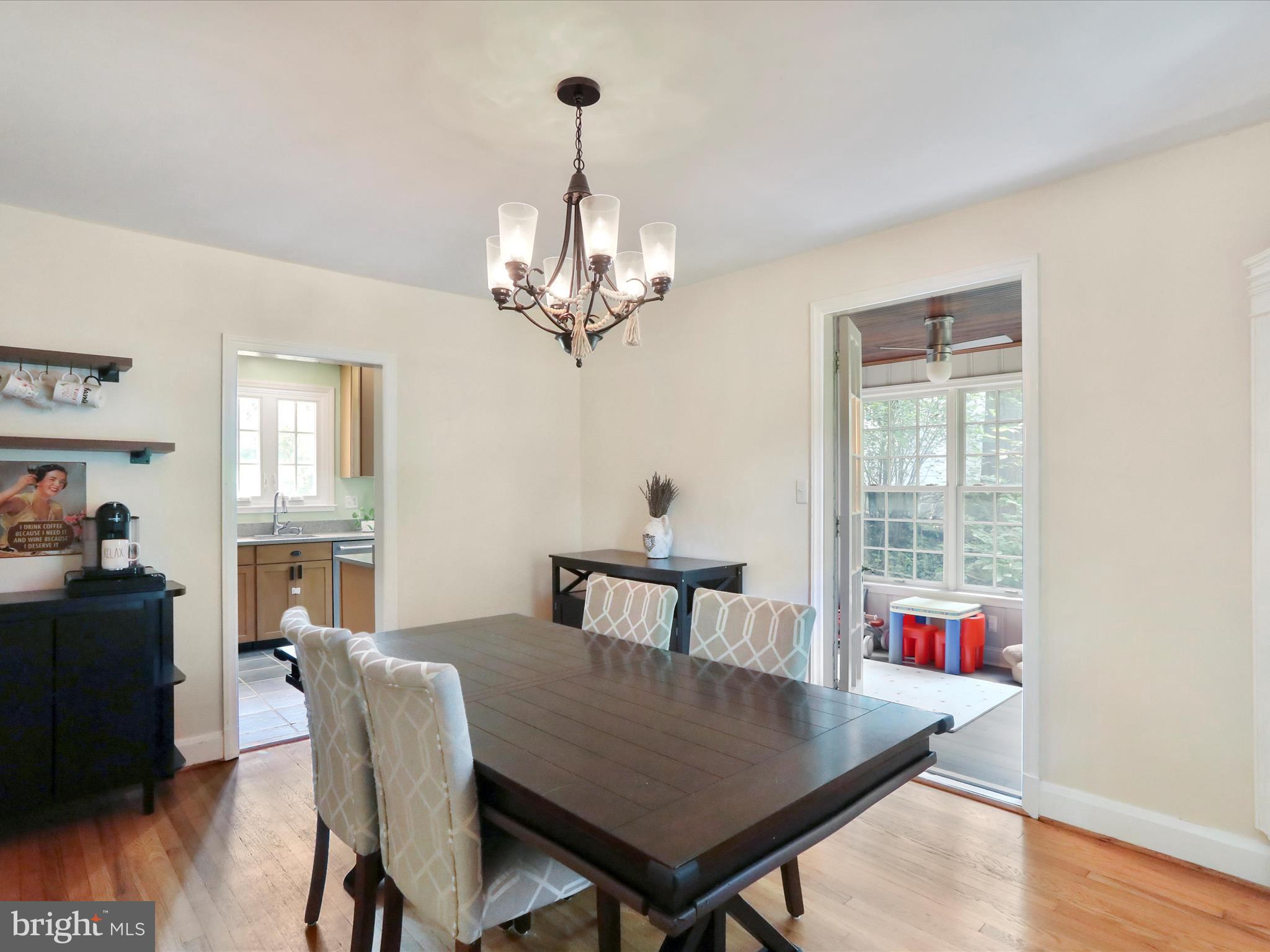 4655 Briarclift Road Baltimore, MD 21229 - Photo 6 of 43 Gallery Image 6