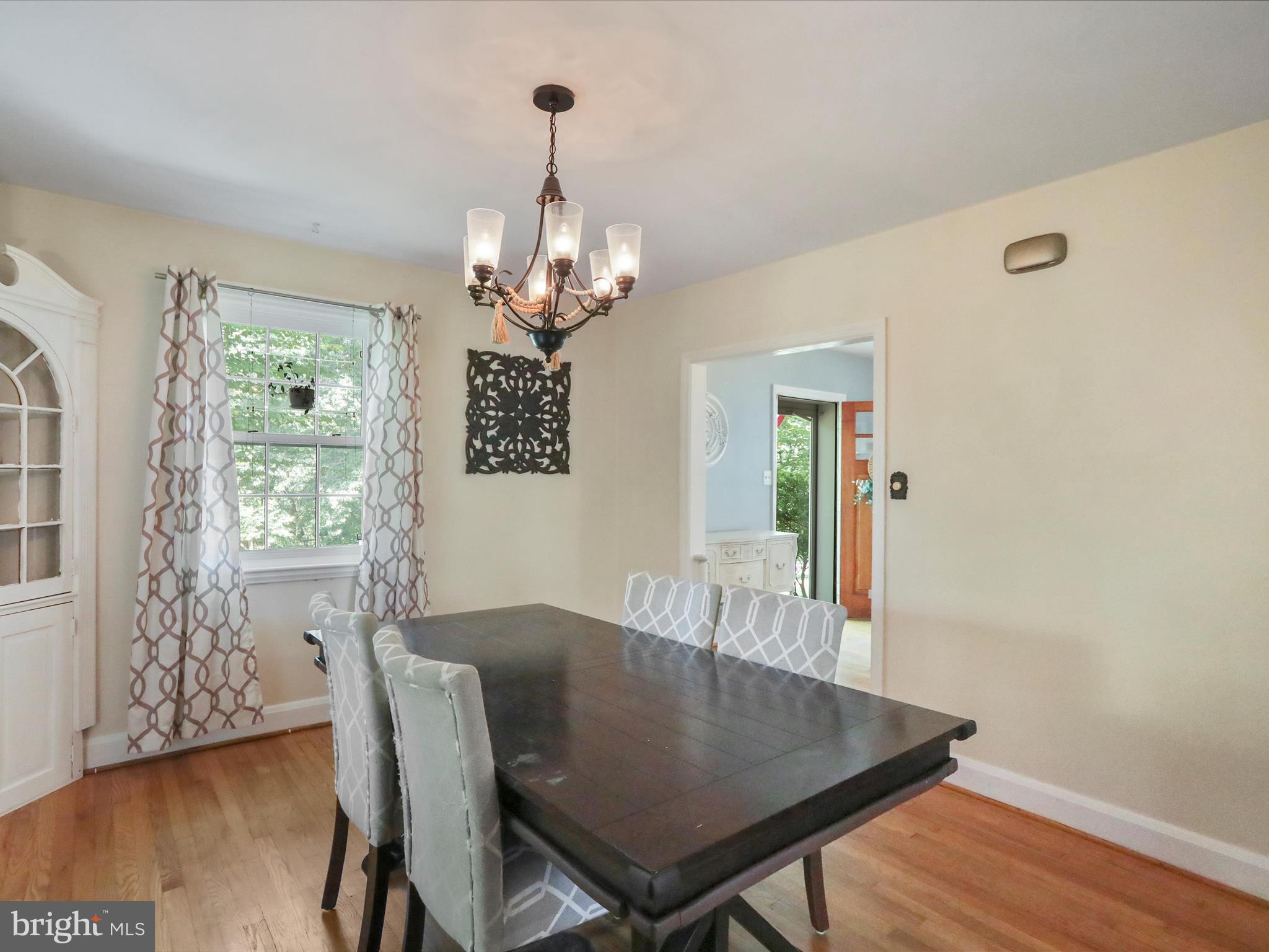 4655 Briarclift Road Baltimore, MD 21229 - Photo 7 of 43 Gallery Image 7