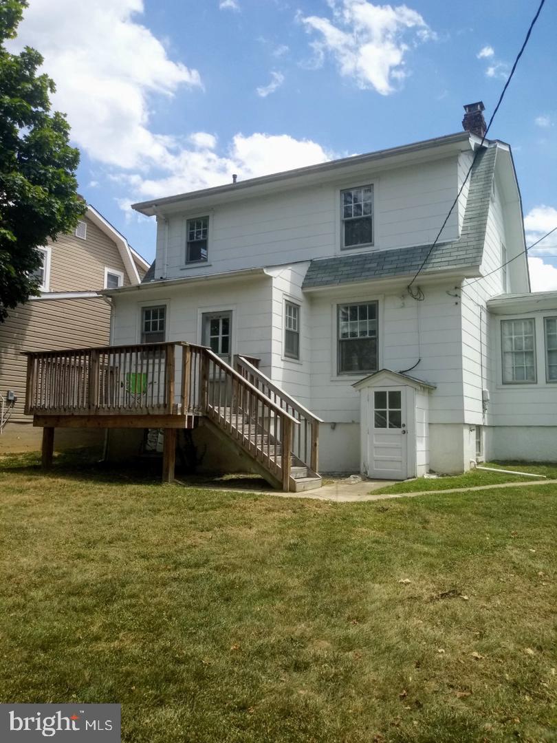 1422 Sulphur Spring Road Baltimore, MD 21227 - Photo 2 of 35 Gallery Image 2