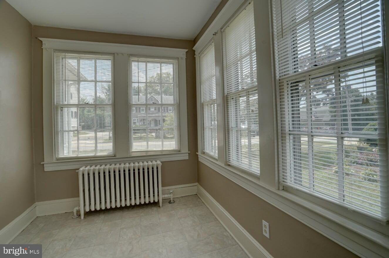 1422 Sulphur Spring Road Baltimore, MD 21227 - Photo 21 of 35 Gallery Image 21