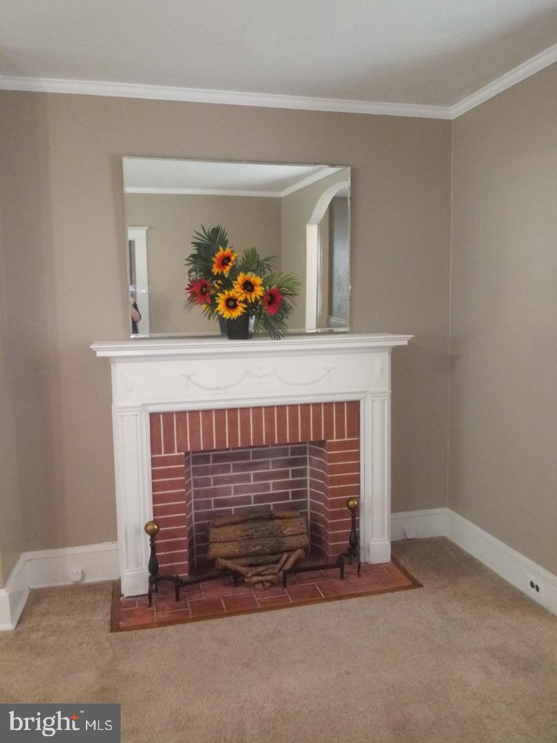 1422 Sulphur Spring Road Baltimore, MD 21227 - Photo 5 of 35 Gallery Image 5