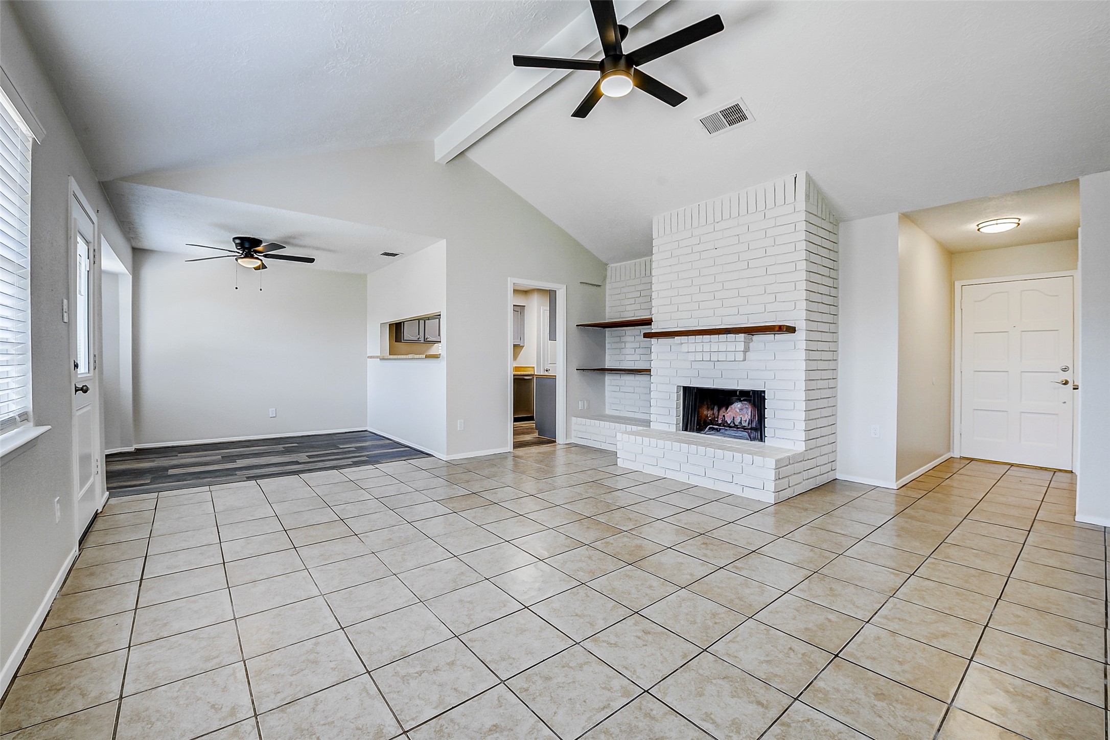 9842 Shell Rock Road La Porte, TX 77571 - Photo 2 of 27
