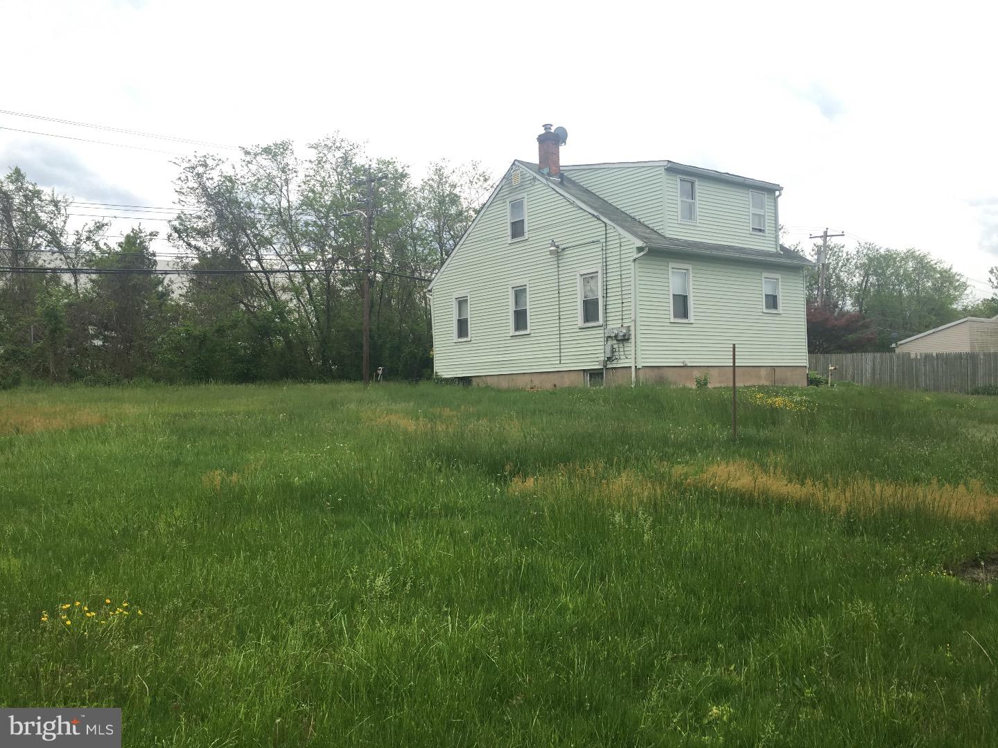 1800 Ford Road Bristol, PA 19007 - Photo 5 of 8 Gallery Image 5