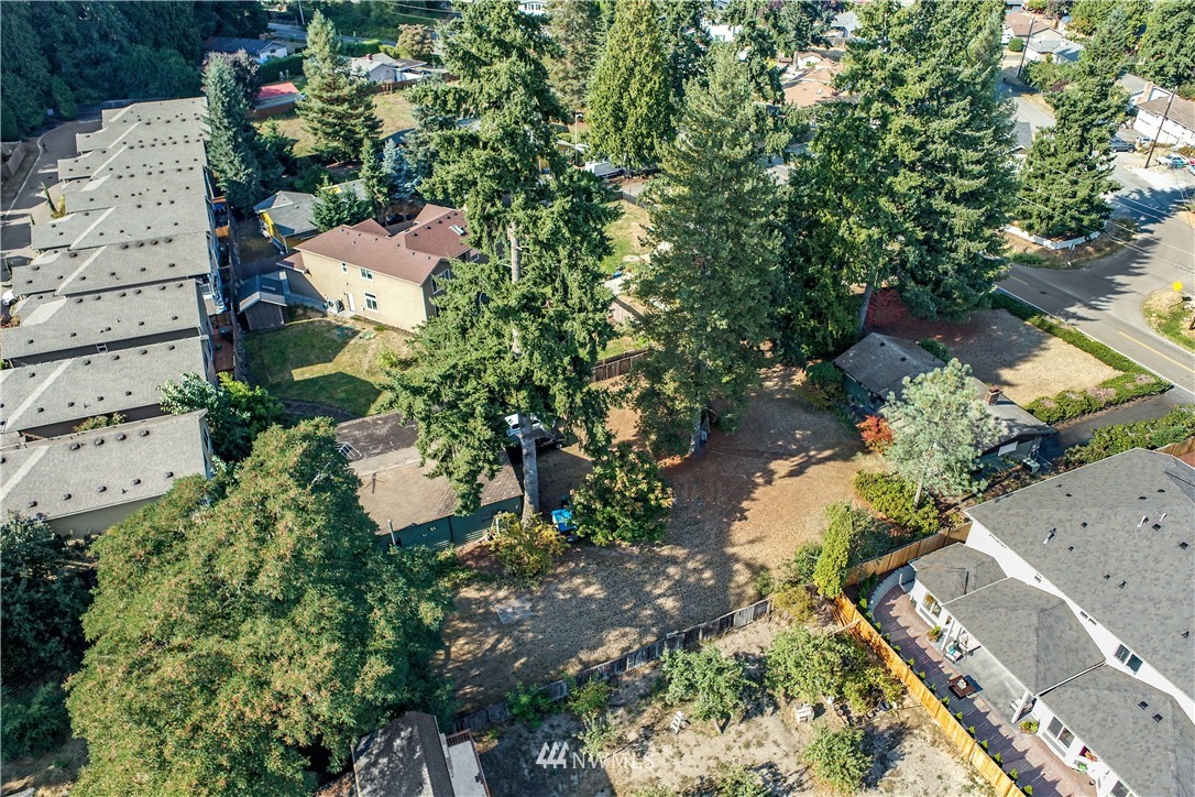 19628 Filbert Drive Bothell, WA 98012 - Photo 3 of 28 Gallery Image 3